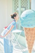 谷まりあ。　2025年ar5月号より