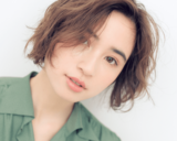 ツヤと揺らぎのコンビで 魅せるレディなショートボブ