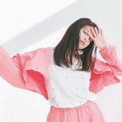 今田美桜、顔の推しパーツ”眉毛”の整え方は?「ここ数年いじってなくて…」気になるメイクやスキンケアについてインタビュー♡