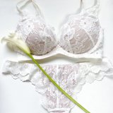 田中みな実さんに憧れて…♡ラクチン下着ばかりだった私が【胸の丸みがキレイに見えるランジェリー】を買ってみた