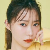 指原莉乃「この夏こそ勇気を出して…」さっしーがカラーメイクに挑戦!?"新色コスメ"で作る最旬メイク2選