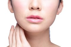 春から初夏のゆらぎ肌を見逃すな！【春夏スキンケア術①】