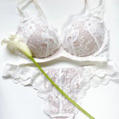 田中みな実さんに憧れて…♡ラクチン下着ばかりだった私が【胸の丸みがキレイに見えるランジェリー】を買ってみた