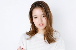 丸顔さんをほっそり見せるベースメイクとは?~顔タイプ別「モテメイク」基本のキ ~