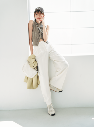 画像・写真】 | この秋注目のニュアンスベージュ♡ 佐藤栞里が着こなす