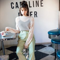 初デートは“見せすぎない肌見せ”で色気を忍ばせ♡絶妙なアンバイを叶えてくれる神アイテムも！あざと【スキバレ】コーデ２選