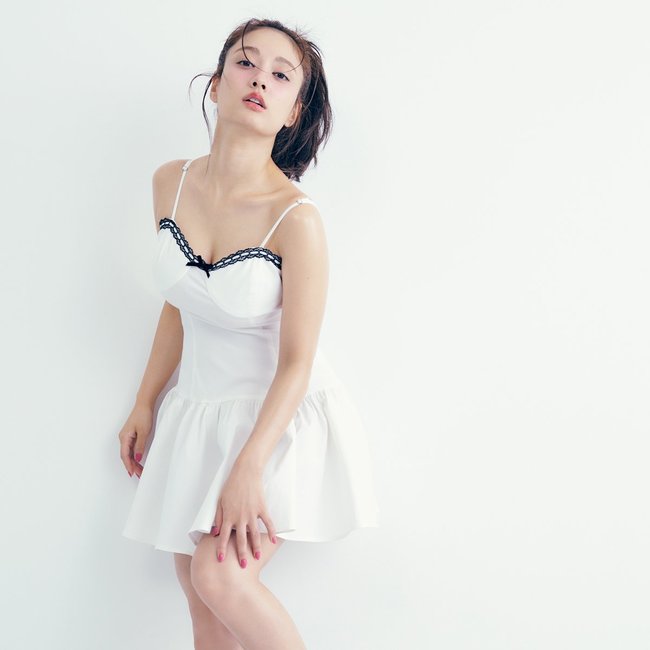 谷まりあ「この潤いを一生手放したくない」乾燥する今の時期にマネしたい♡【ボディケアルーティン】