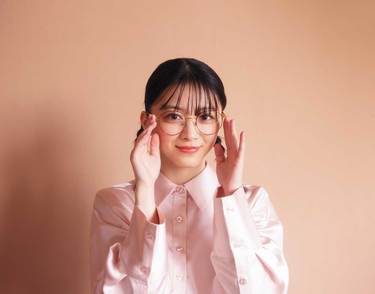櫻坂46・森田ひかるがメガネコレクションを開演！今やグループのメガネ