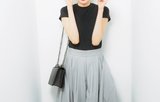 シンプル服をこなせる女の必需品＝シンプルTを極めよう