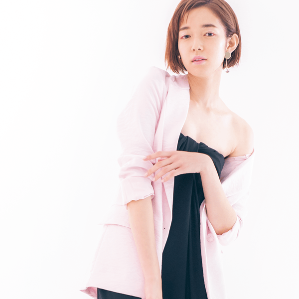 オトナっぽいけど甘さもあり♥ ベビーピンクの魅惑レディな着こなし3選