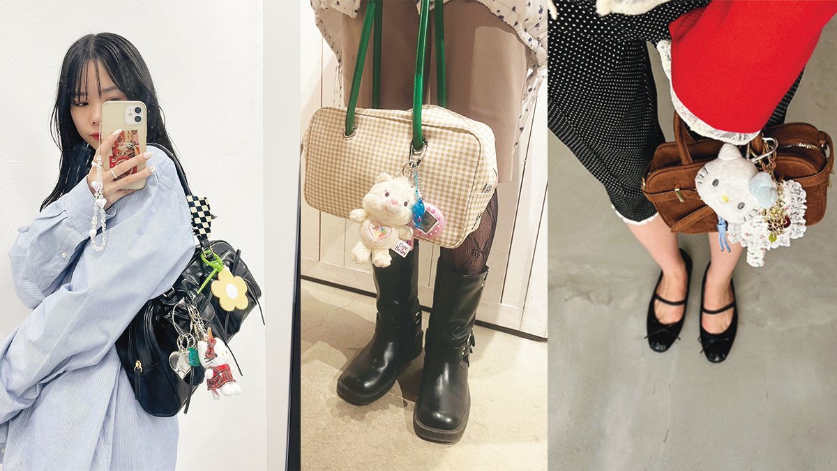 バッグにチャームをつけるのが可愛い♡好きなものでデコレーションされ