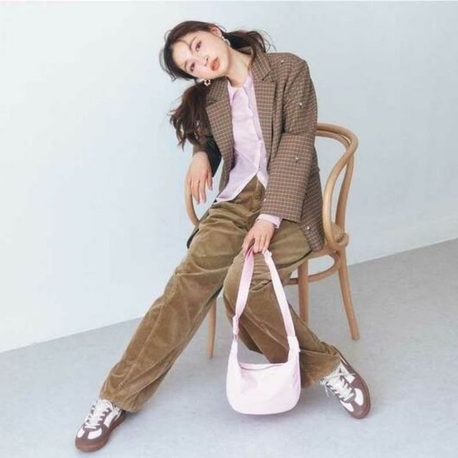 最新冬の「ブラウンコーデ」おすすめ10選！茶色と合う色は？ar的・着こなしポイントも徹底解説♡