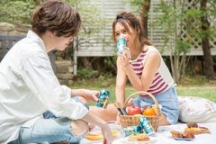 ピクニックデートに必要なもの？ 心地よい日差しと「ホワイトベルグ」！