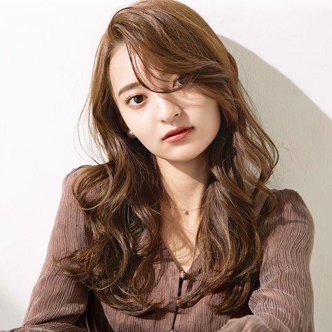 「甘すぎなくて品があるのが色っぽい♡」迷ったらこの色！失敗知らずなベージュカラー3選