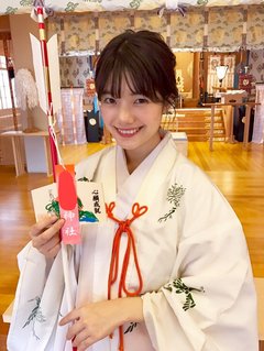 可愛すぎる巫女さんの正体は長身モデル！　人気読モ西谷菜々の意外な横顔【ar girl列伝】