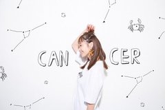 仕事で大躍進間違いなし！ かに座のカギはハーフアップお団子にあり【2019年の運勢】