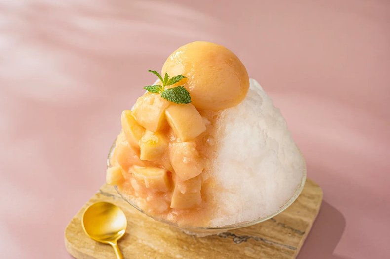 果肉ゴロゴロ♡白桃＆マンゴーのご褒美かき氷／横浜ベイシェラトン ホテル＆タワーズ