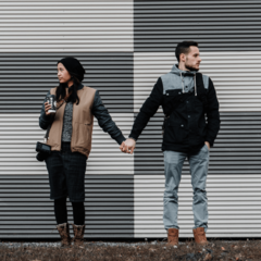 【夢占い】好きな人が冷たい夢の意味とは？吉夢or警告夢？LINEがそっけない、目を合わせてくれないなどパターン別にご紹介