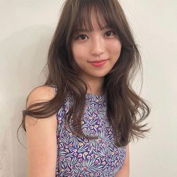 「髪でここまで変わるのか…ビフォーアフターで比べると明らか!」超人気美容室・SHIMAで叶える♡トレンド×最強小顔ヘア