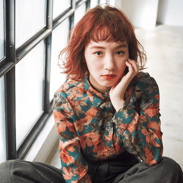 ほわっと空気感をはらんだ ショートバングが今っぽい