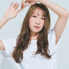 ナチュラルベージュならひんやりなお色気を底上げ！