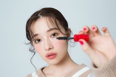 POPなグリーンはココに仕込めば惹きつける目元に♡【村瀬紗英がお試し】