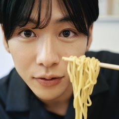 関西テレビ(カンテレ)アナウンサー・秦令欧奈に聞く、人前で緊張しない方法「アナウンサーになってから気づいたことがあって…」同僚や上司とのコミュニケーション術など、社会人・就活生に向けてアドバイス♡