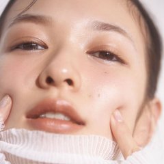 TikTokで急上昇！【純欲系メイク】を徹底解説♡中華圏から火がついたトレンドメイクとは？”あどけなさ”と”まるみ”に注目