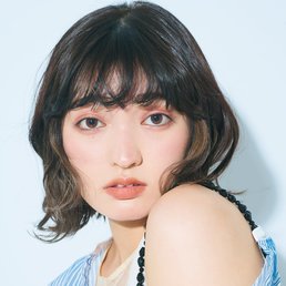 【ボブ】ハイライトで小顔見せを叶えよう!
