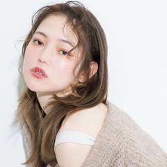 「キレイに巻こうとせず、テキトーで！」”くるくしゃ感”が超かわいい【イヤリングカール】のあざとい魅力に一目惚れ♡