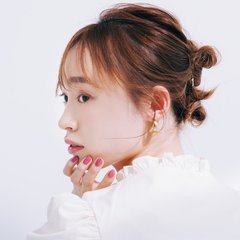 「このアレンジ、難しそう…」と思いきや、実は3stepで完成♡LOVE度上昇【ミニお団子アレンジ】