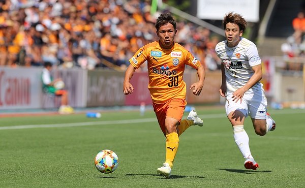 ｊリーグ選手イケメン数珠つなぎ 清水エスパルス 鹿児島ユナイテッドfc 横浜fc編 Ar アール Web 3ページ目 大好きな人にモテるための髪型 メイク ファッション情報満載