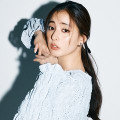 この秋、大活躍の予感♡1枚でキマるarおすすめワンピって？ 新木優子がお手本！【最きゅんワンピ】２選