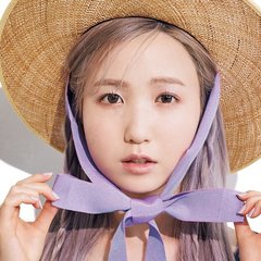 本田仁美「毛穴も見えなくなって”本当にお人形さんみたい…”と衝撃でした」ひぃちゃんの美肌の秘訣って？【こだわりマイルール】