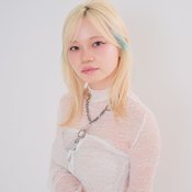 【ミディアム】控えめなのに抜群の存在感♡チラリなイヤリングカラー