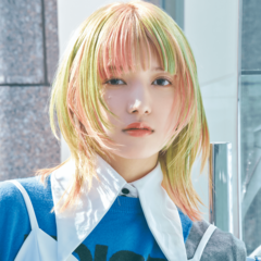 【ミディアム】ときめきのハッピーカラーは計算ずくのランダム感がカギ