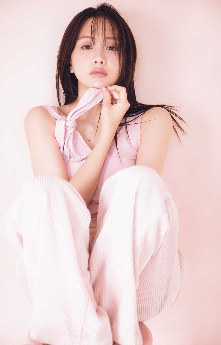 森香澄。2026年ar1月号より