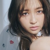 「思わずキスしたくなる♡」恋を制するにはマストハブ!ぷるんツヤんな【キス待ちリップ】6選