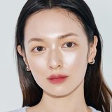 ハイライトは眉にも唇にも仕込む♡イガリシノブ直伝！【顔立ち激変テクニック】3選