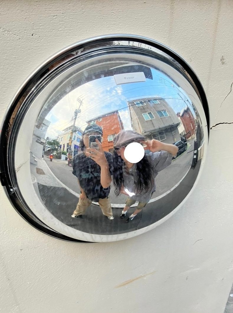 韓国・ソウルカフェおすすめ⑪어글라스오브（A GLASS OF）