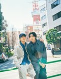 奥野 壮（左）、豊田裕大（右）。ar5月号より