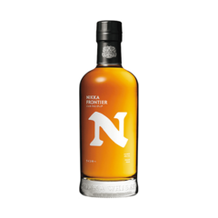 【編集部員の購入品】2,200円で贅沢気分を味わえる♡しっかりとした飲みごたえが最高すぎるウイスキーをご紹介