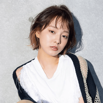 インナーカラー×レイヤーでハイブリ可愛い【おナチュなショート】の出来上がり