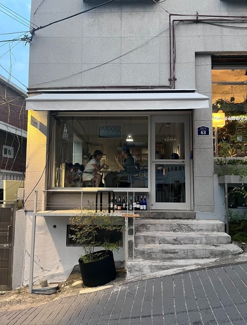 韓国・ソウルカフェおすすめ⑪어글라스오브（A GLASS OF）