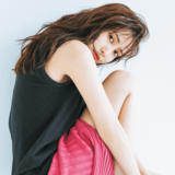 今日はちょっと気合い入れたい。盛りすぎず攻めたいなら、最旬カラーを目と唇とに仕込むのが正解♡