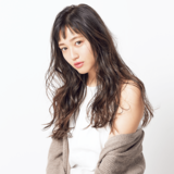 ギャップを意識したロングヘアにしたら、全人類に愛される女子になってました♡