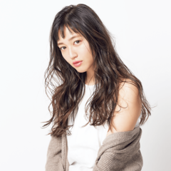 ギャップを意識したロングヘアにしたら、全人類に愛される女子になってました♡