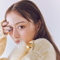 20代の憧れブランドが大集合！内田理央さんがお手本の【最新トレンドブランドの秋冬コーディネート5選】をご紹介♡