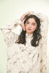 モデル/内野七星さん