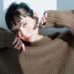 「ムンッとした可愛い色気を存分にアピ」比留川游、ar新提案する【ムンムンブラウン】メイクに挑戦！